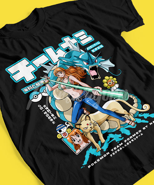 One-Piece-Nerona-Nami-con-Pokemon-Tshirt-Black